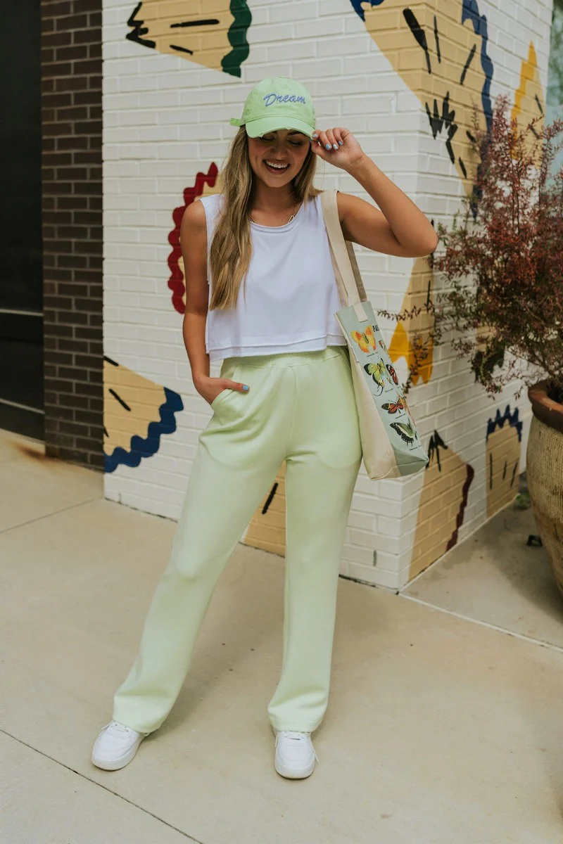 City Life Cropped Tank In White - Image 2