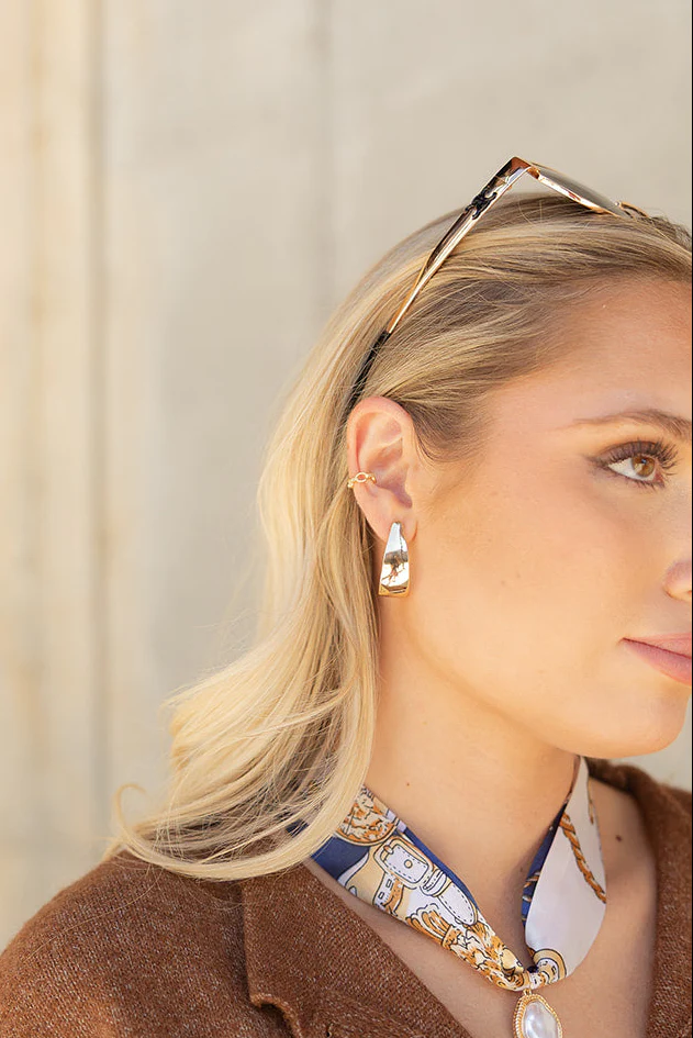 Adalyn Gold Scoop Hoop Earrings - Image 2