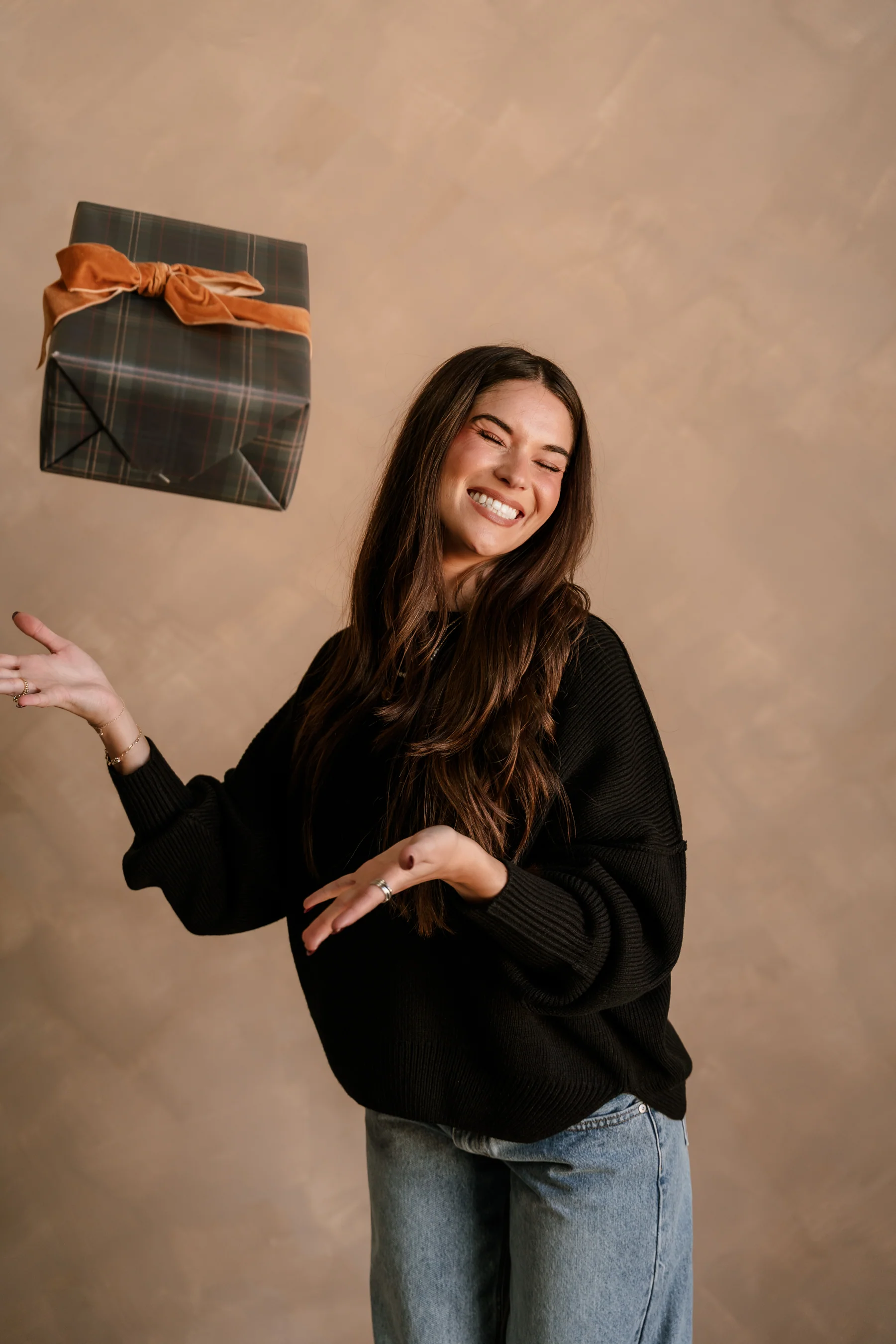 Alaina Black Ribbed Knit Sweater - Image 2