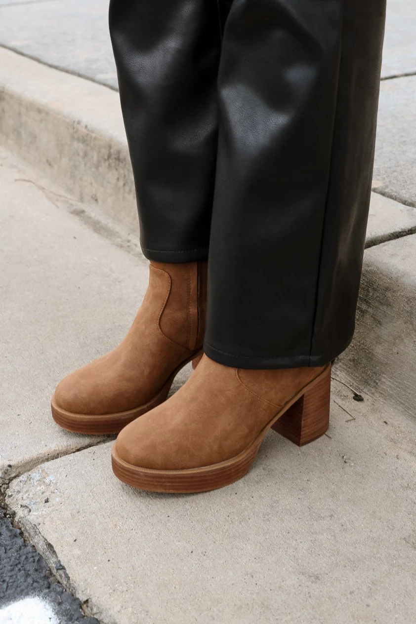 Alesandra Toffee Ankle Boot - Image 3