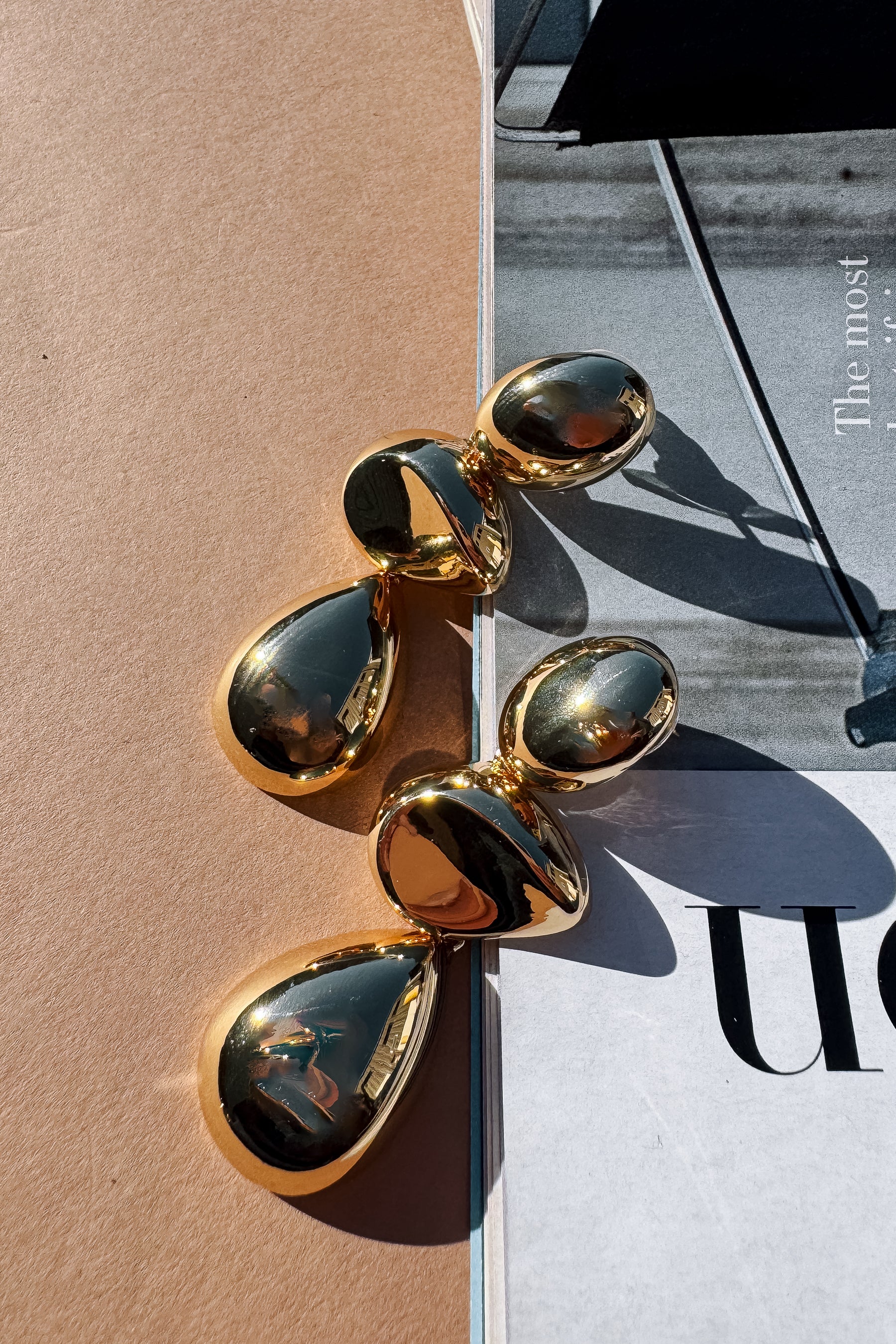 Alice Gold Teardrop Dangle Earrings