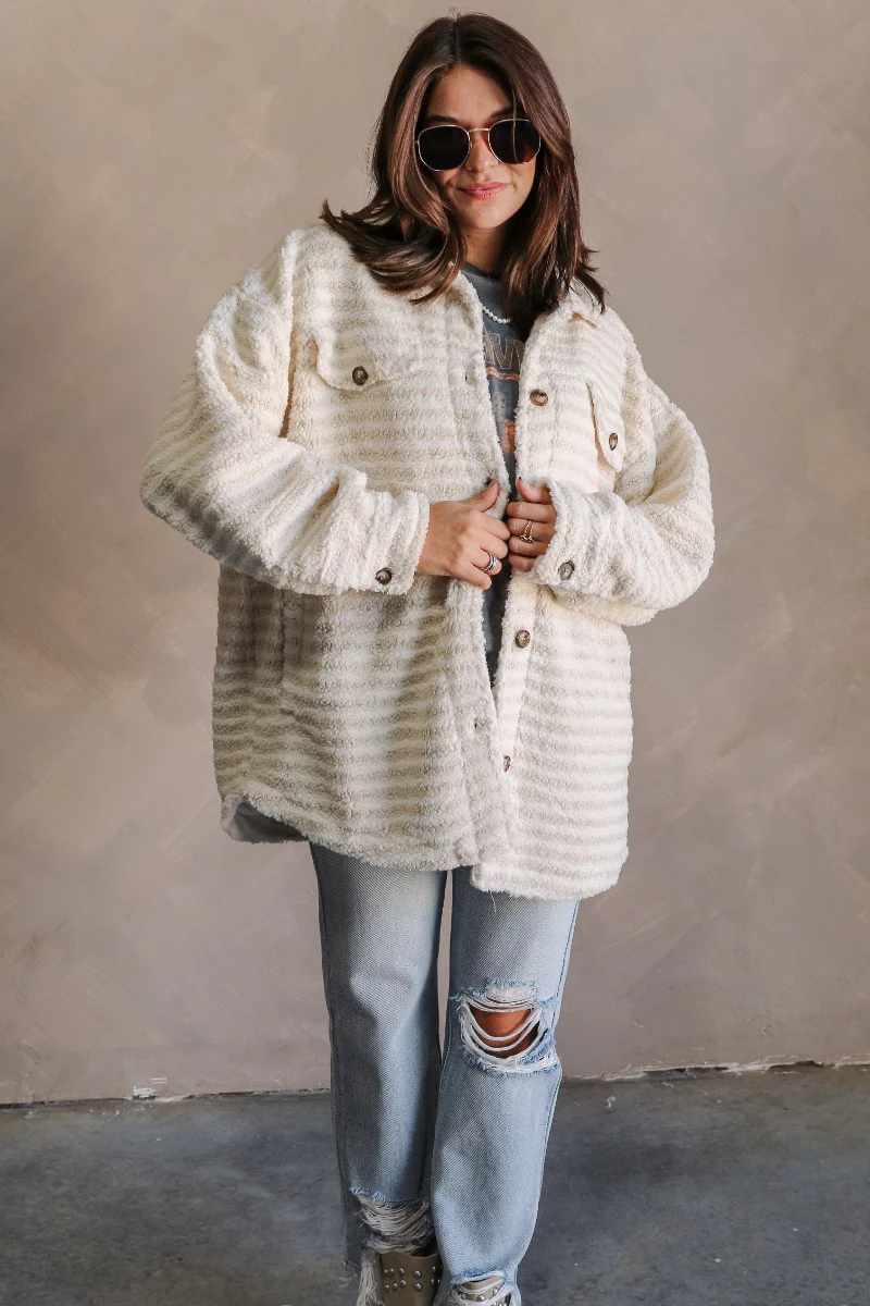 Alice Ivory Sherpa Long Sleeve Jacket - Image 4