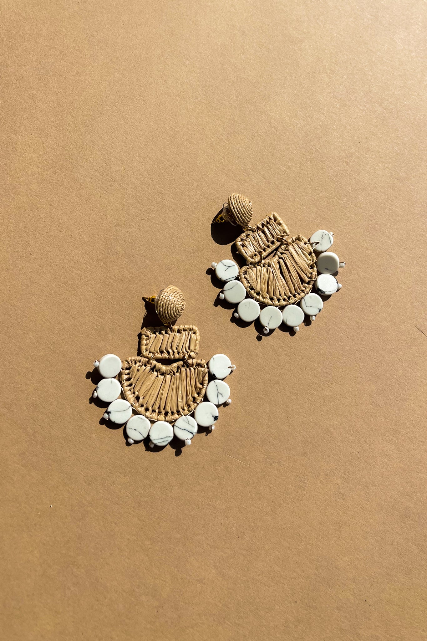 Alina Marble & Woven Straw Dangle Earring