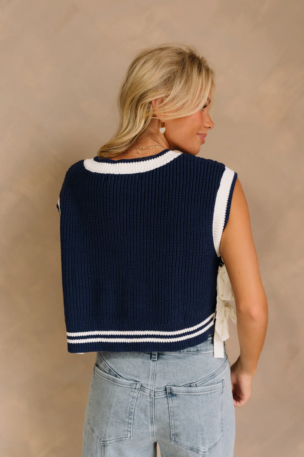 Amanda Navy Cropped Sleeveless Sweater - Image 5