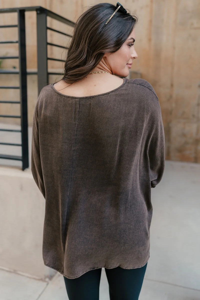 Avery Brown Wash V-Neckline Short Sleeve Top - Image 7