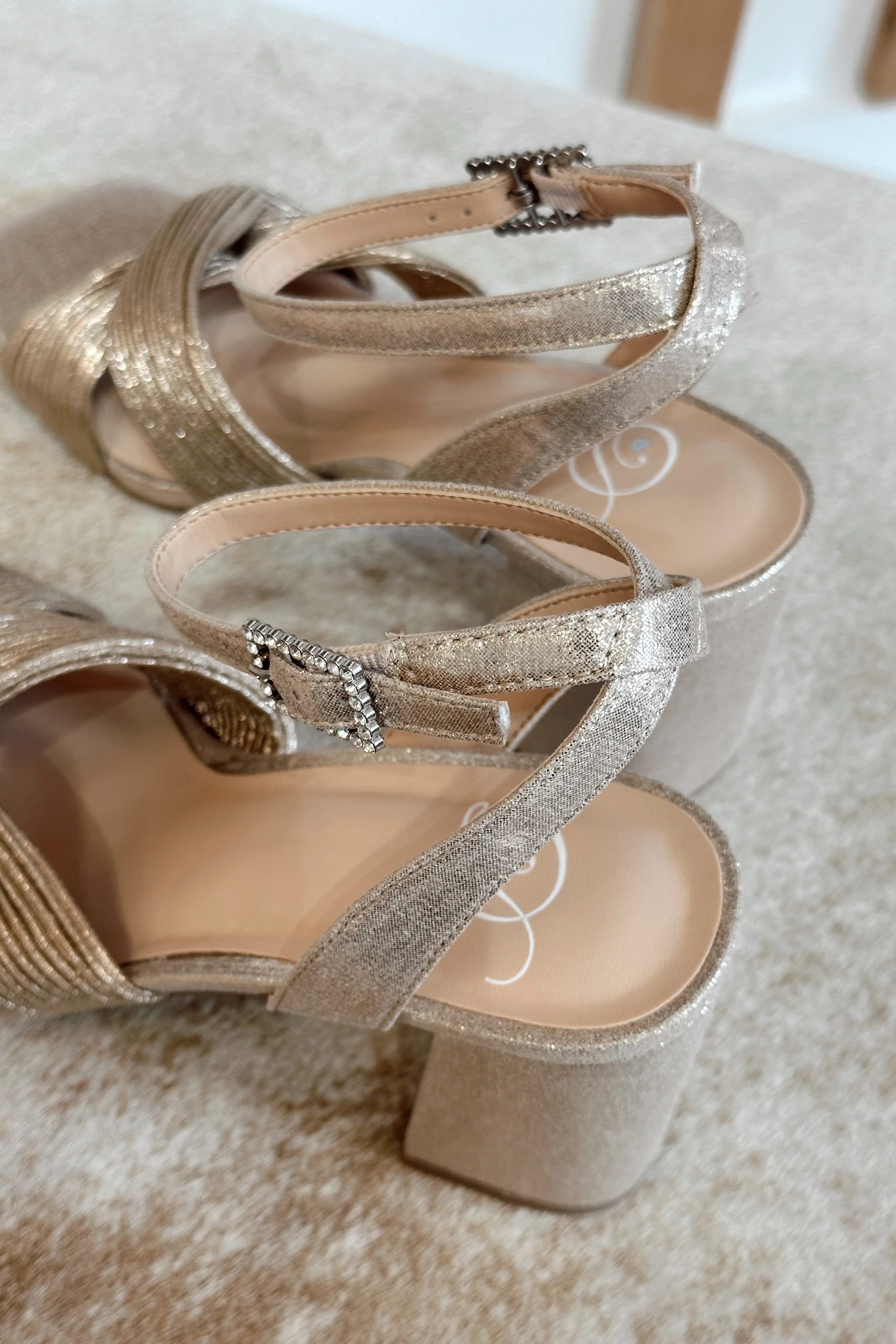 Baron Gold Twist Strap Block Heel - Image 7