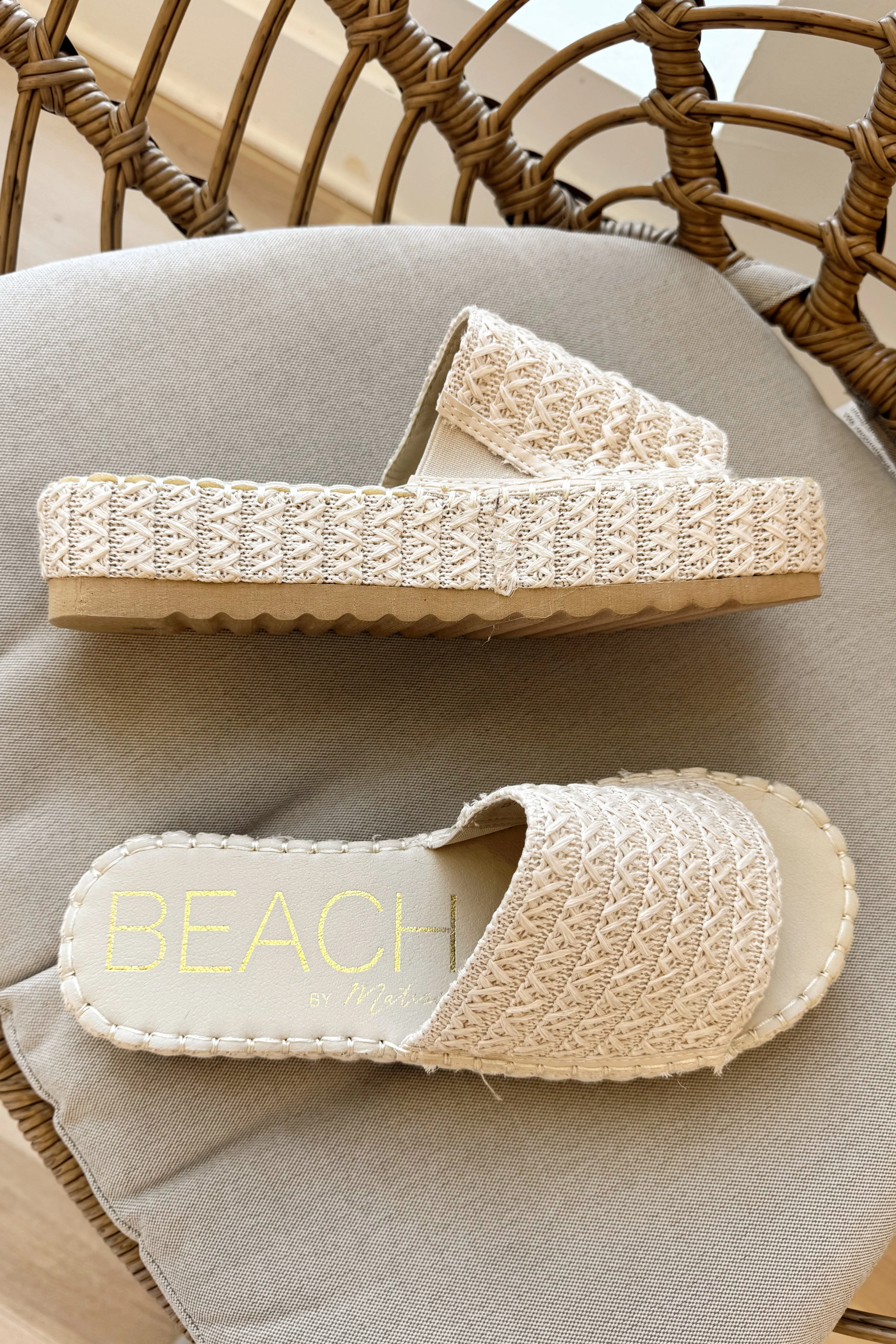 Beach by Matisse Del Mar White Platform Sandal - Image 4