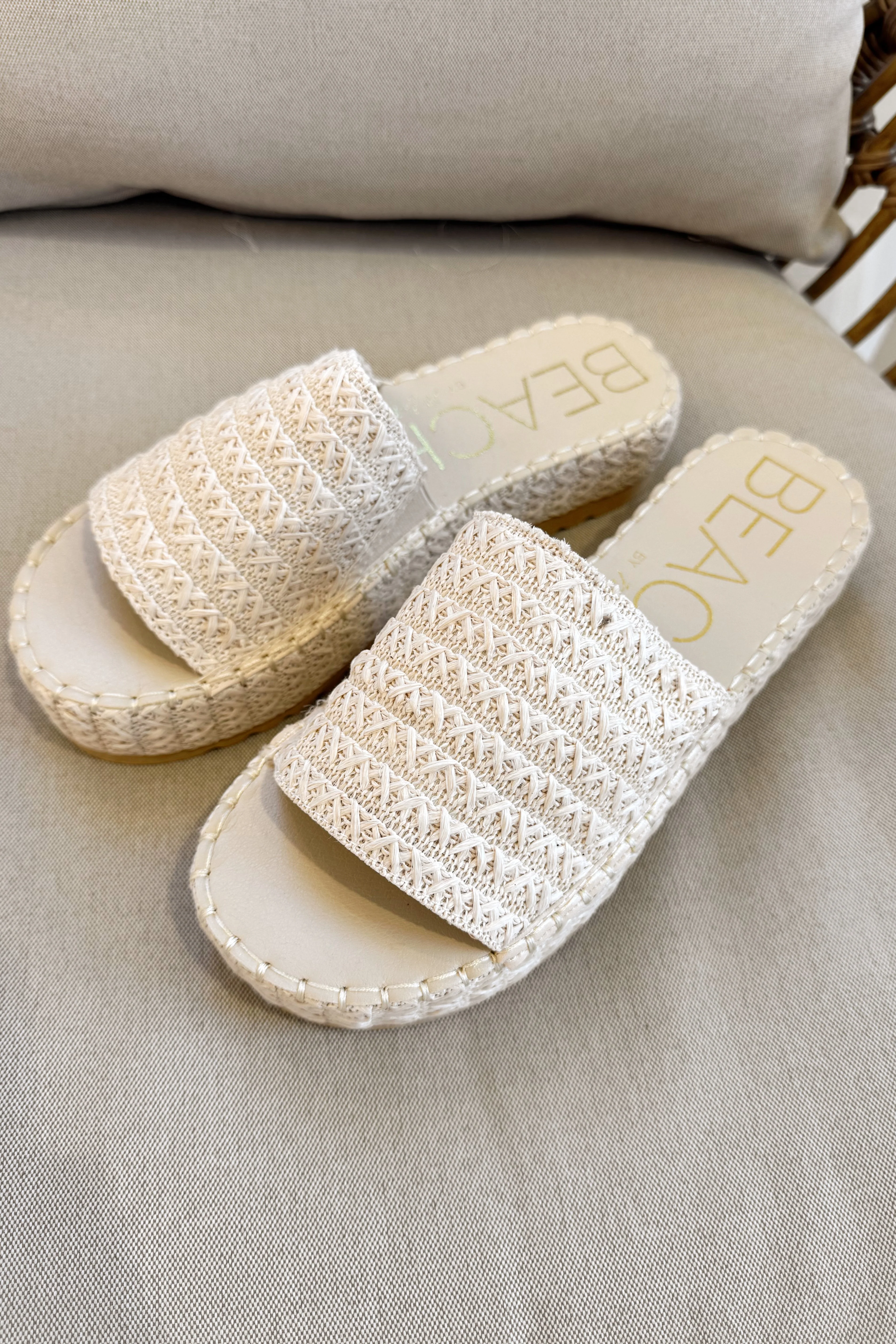 Beach by Matisse Del Mar White Platform Sandal - Image 5