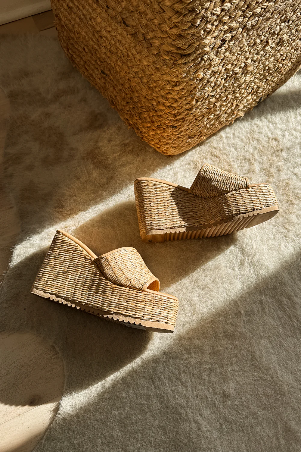 Beach by Matisse Marche Raffia Wedge Sandal - Image 10