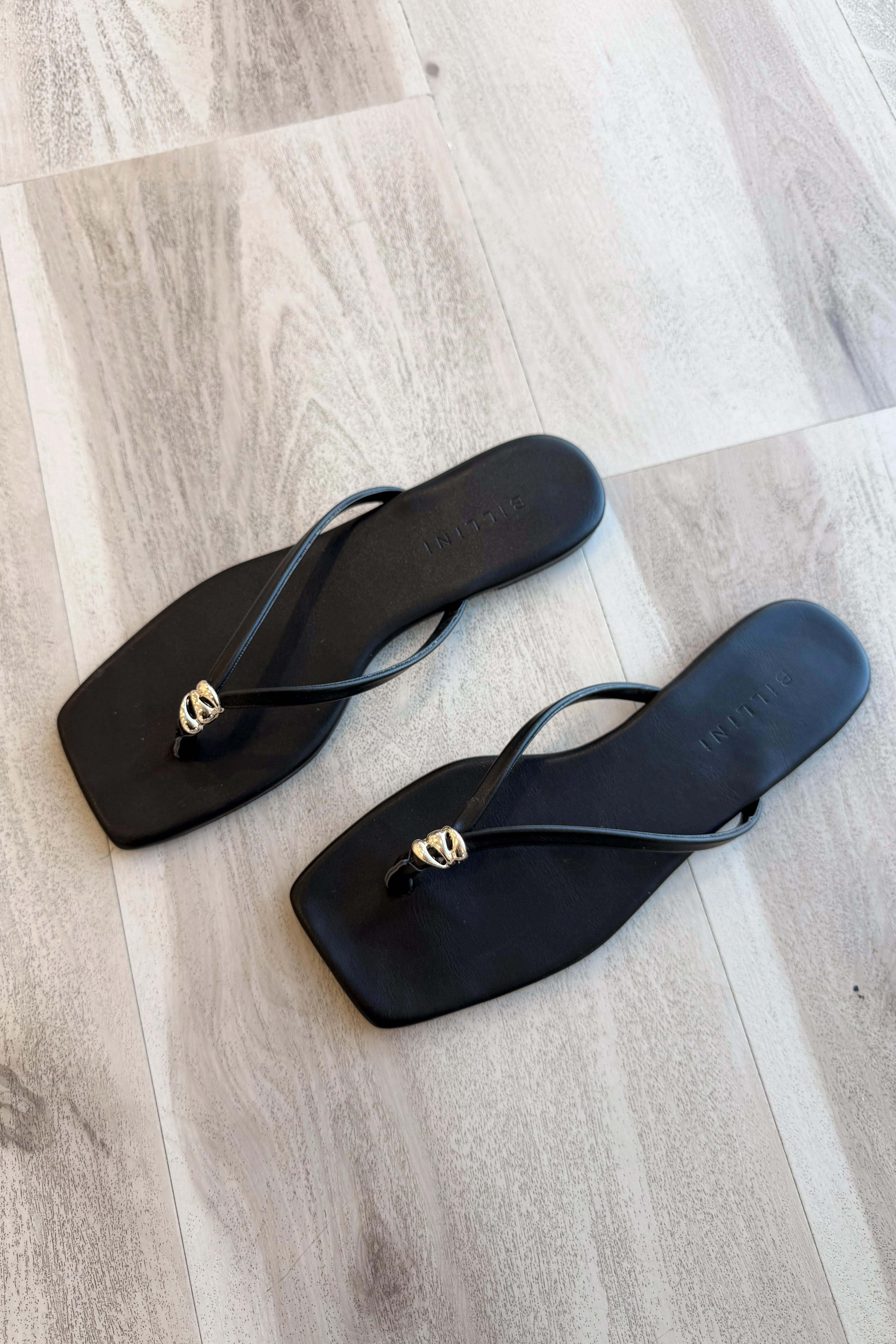 Billini Taron Black & Gold Thong Strap Sandal