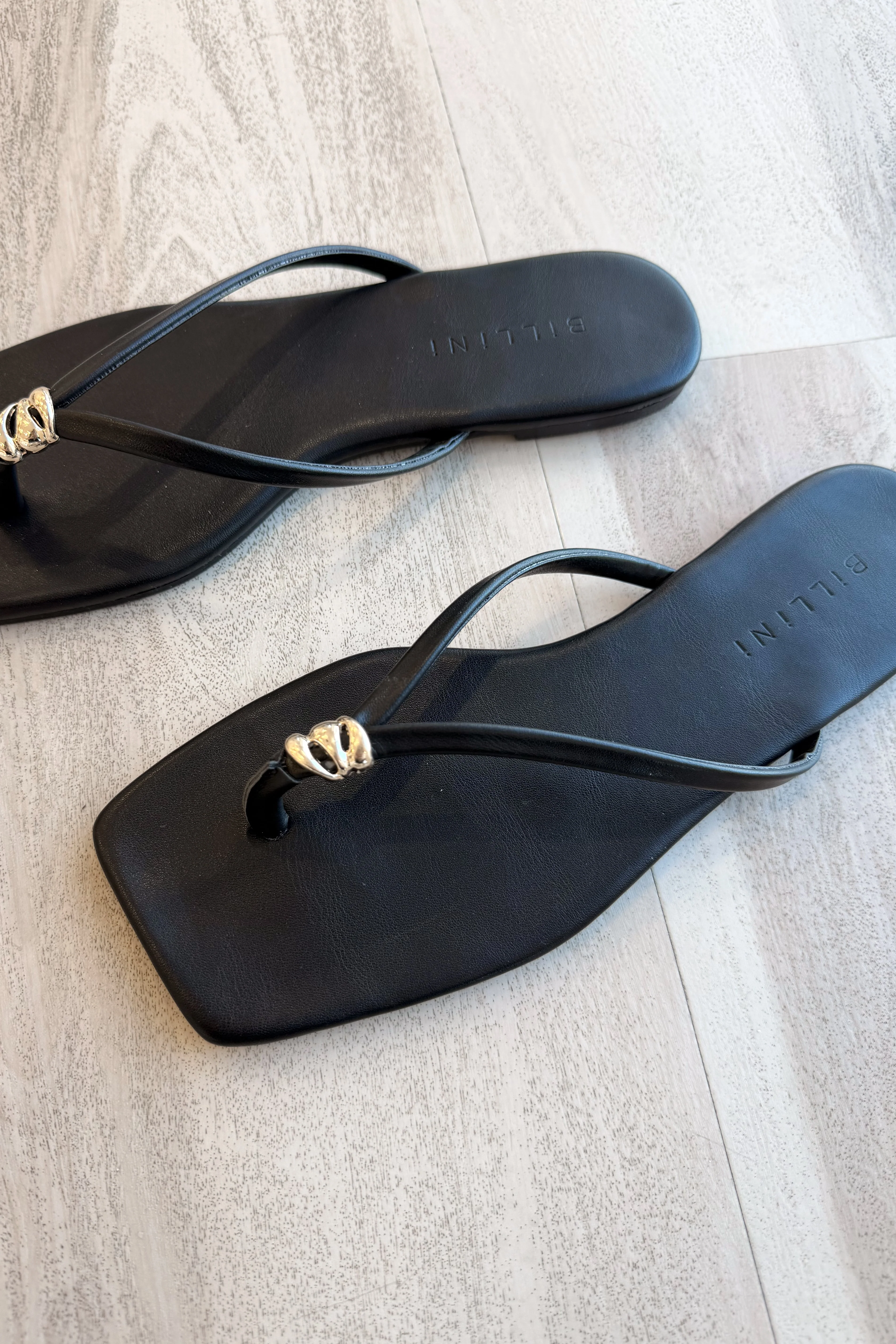 Billini Taron Black & Gold Thong Strap Sandal - Image 2