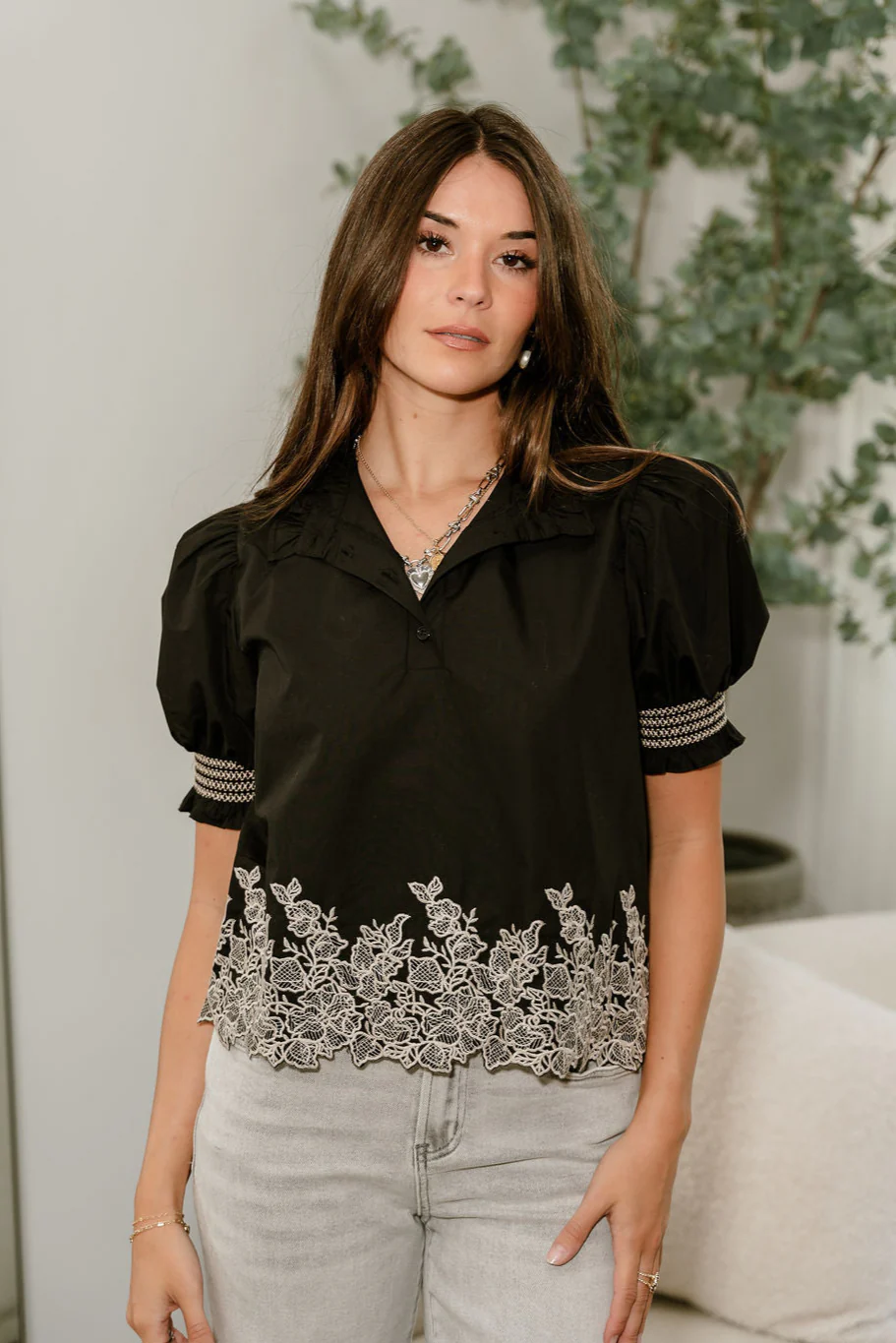 Brenna Black & Cream Floral Short Sleeve Top - Image 3