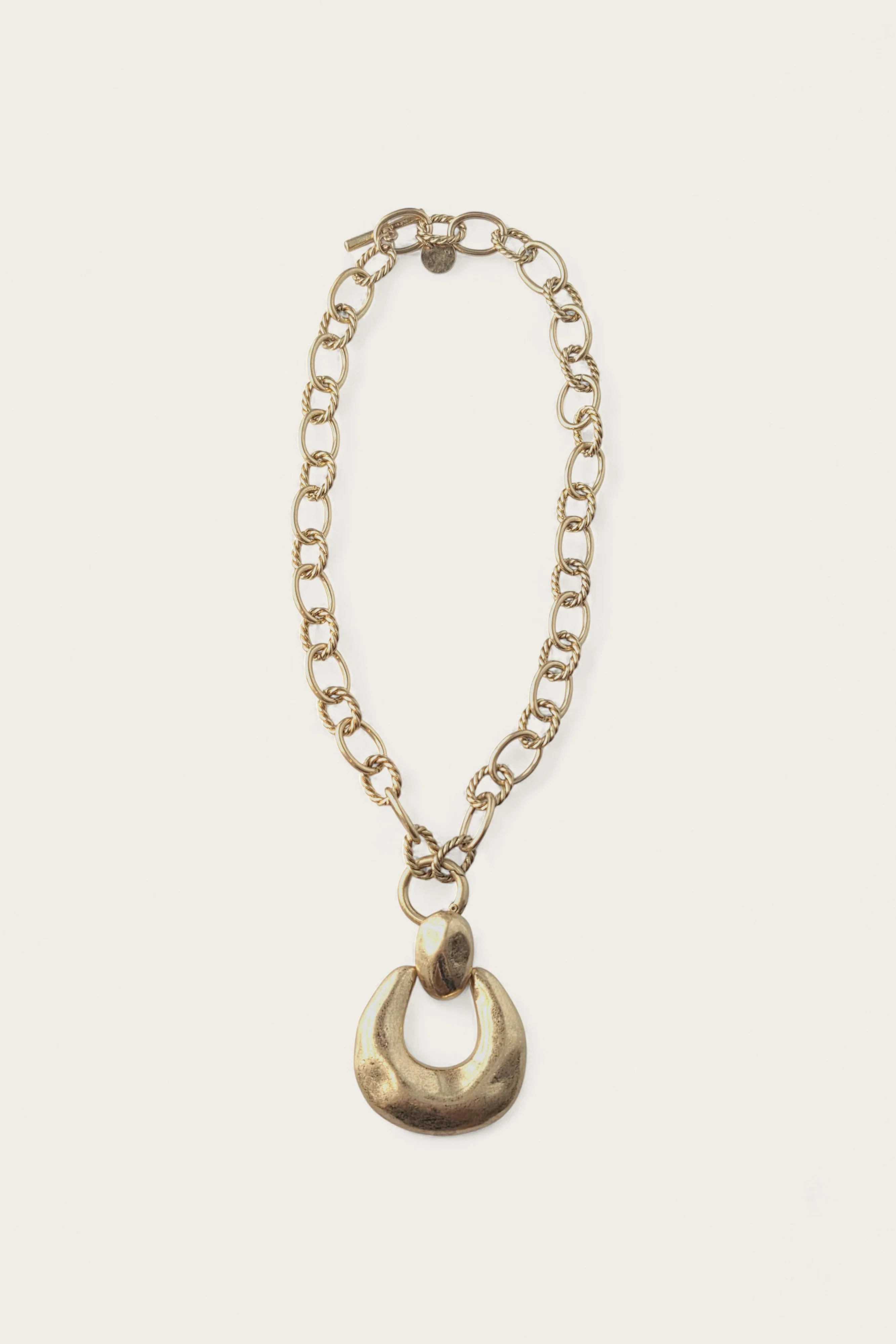 Bridgette Gold Chain Medallion Necklace - Image 2
