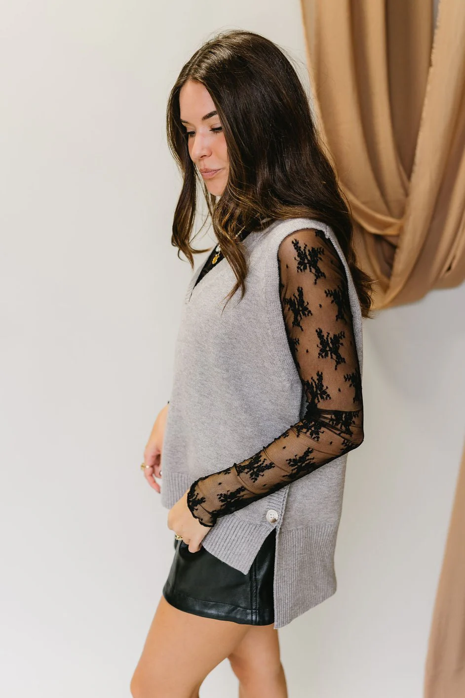 Bristol Heather Grey Buttoned Knit Vest - Image 4