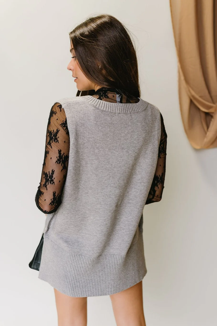 Bristol Heather Grey Buttoned Knit Vest - Image 7