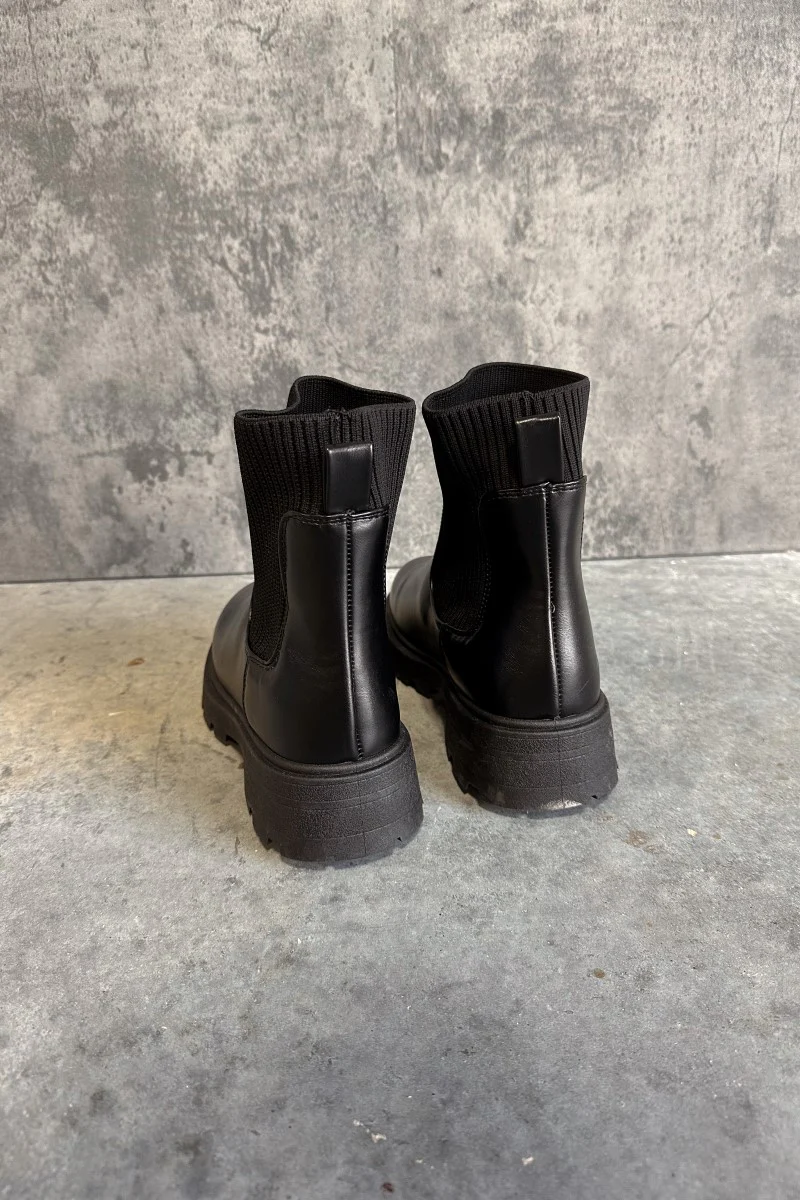 Bronx Black Ankle Booties - Image 5