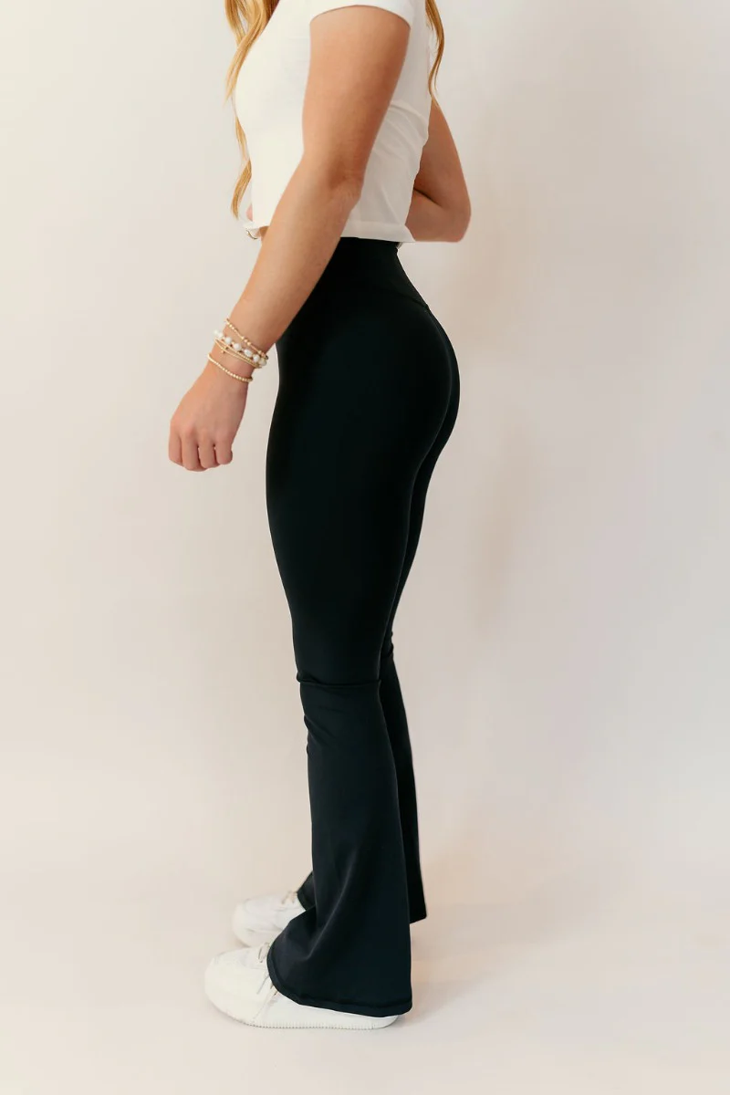 Brooklyn Black Flared Leggings - Image 4
