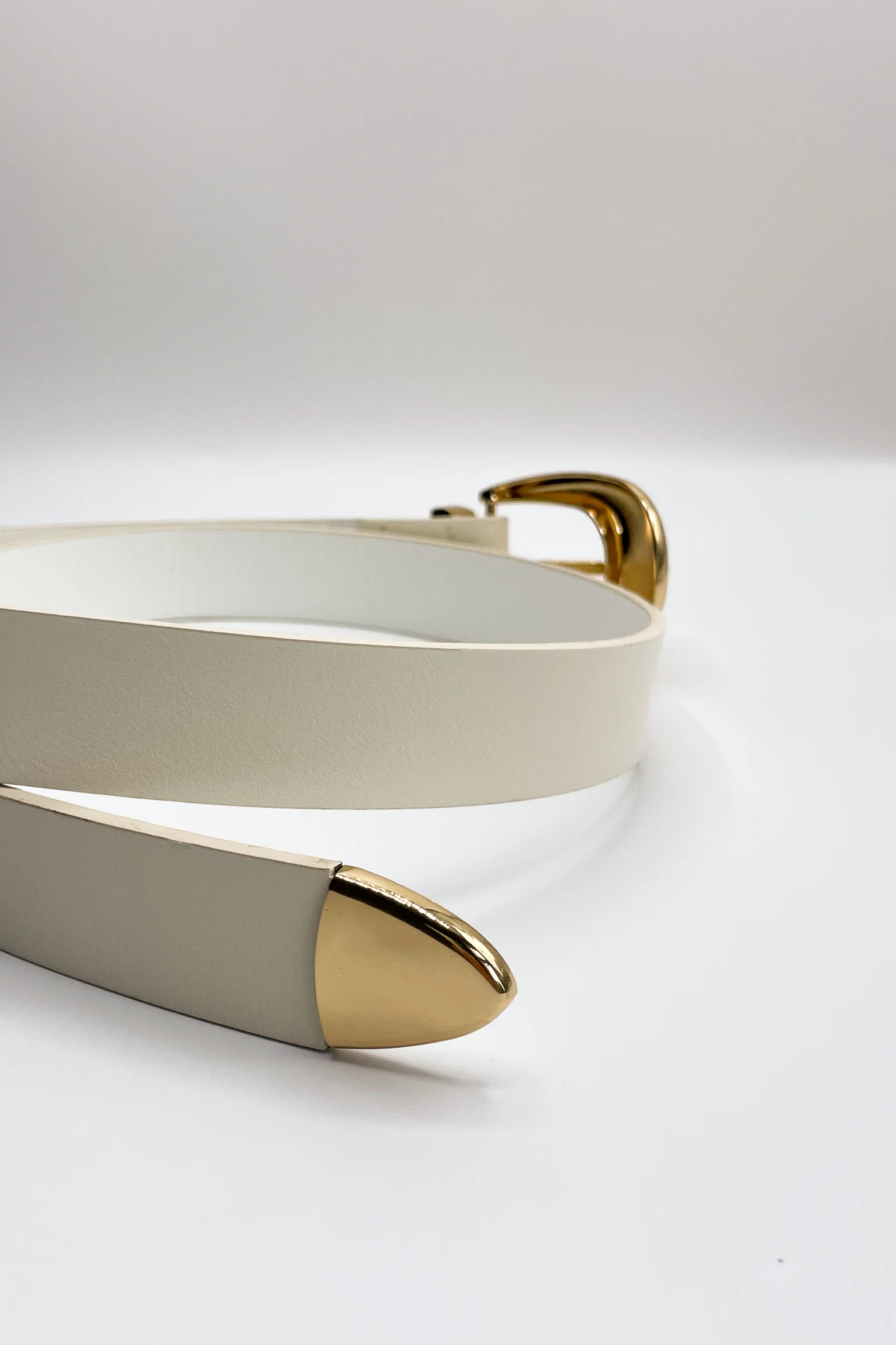 Brynn Ivory & Gold Adjustable Belt - Image 3