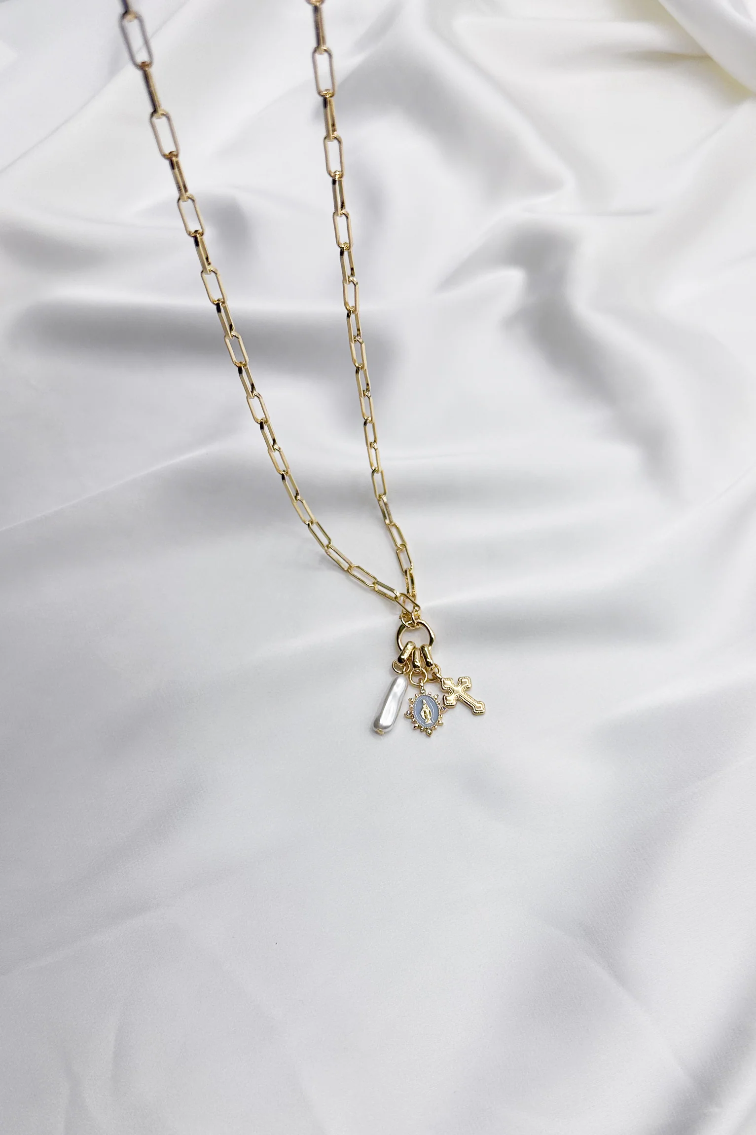 Calista Gold Pearl & Cross Medallion Necklace