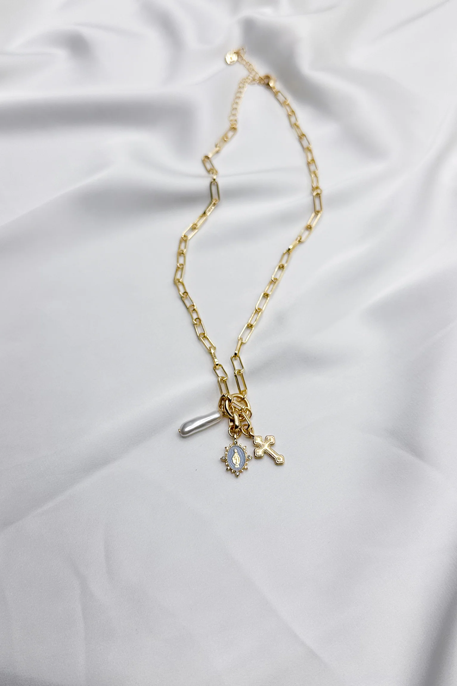 Calista Gold Pearl & Cross Medallion Necklace - Image 3