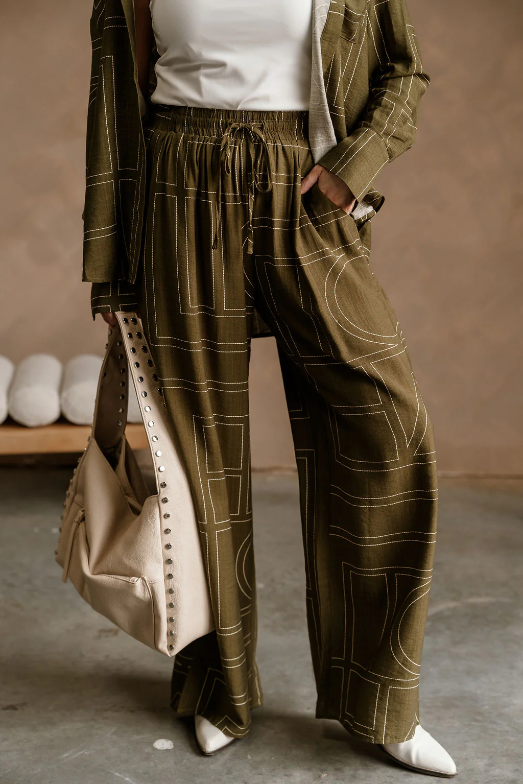 Calyn Olive & Cream Printed Wide Leg Pants - Image 2