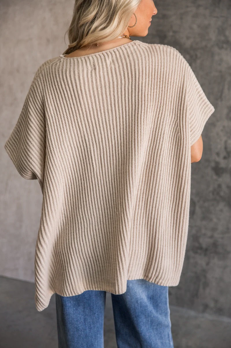 Camille Oversized Sweater Vest - Image 7