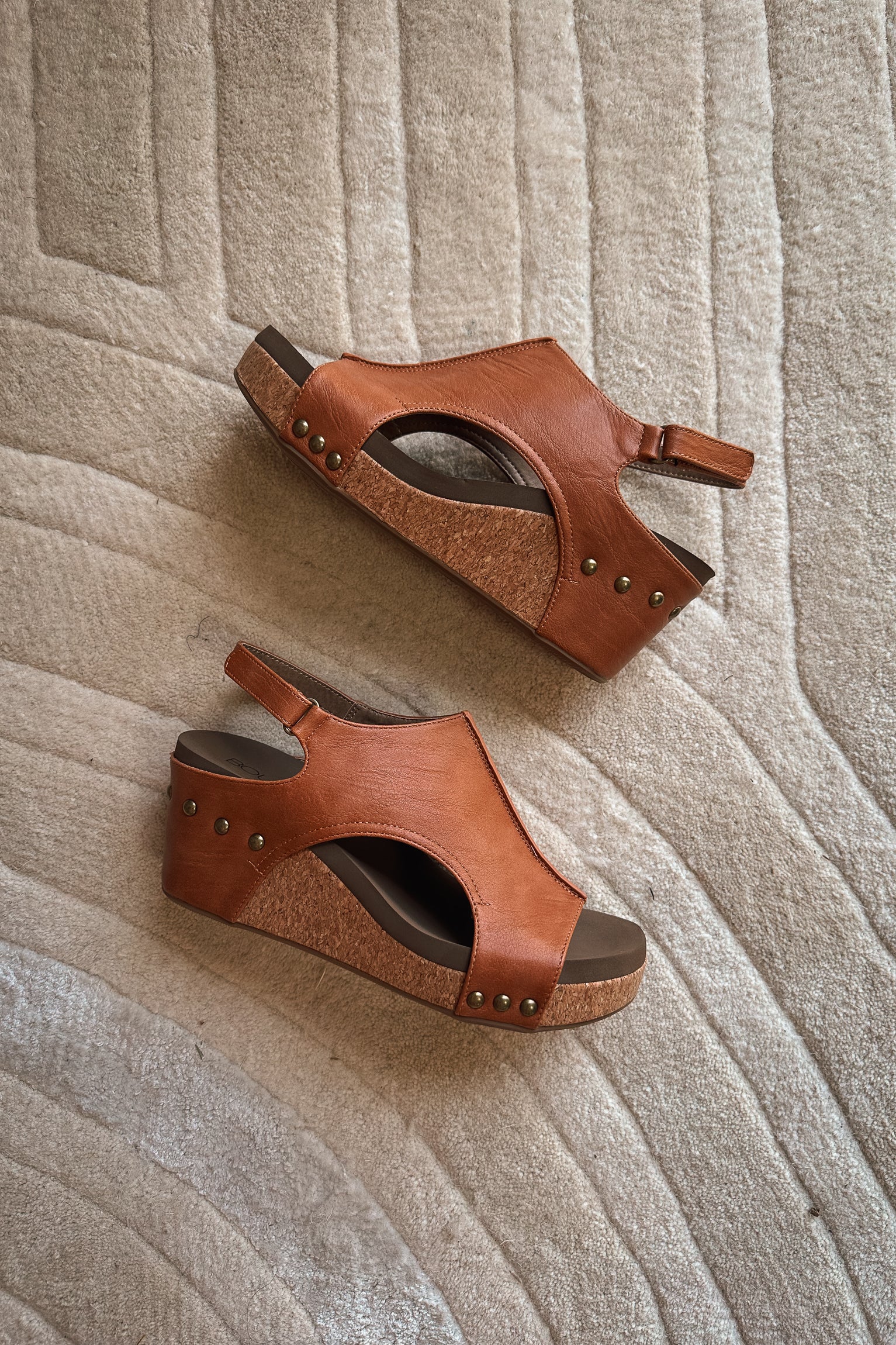 Carley Cognac Smooth Wedge Sandal - Image 2