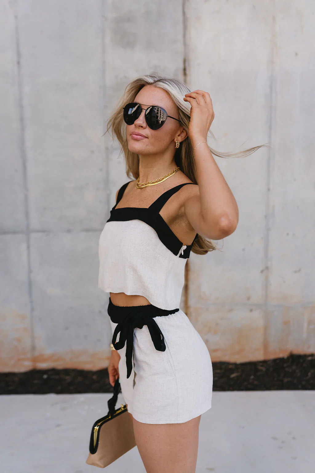 Caroline Oatmeal & Black Linen Tank Top - Image 5