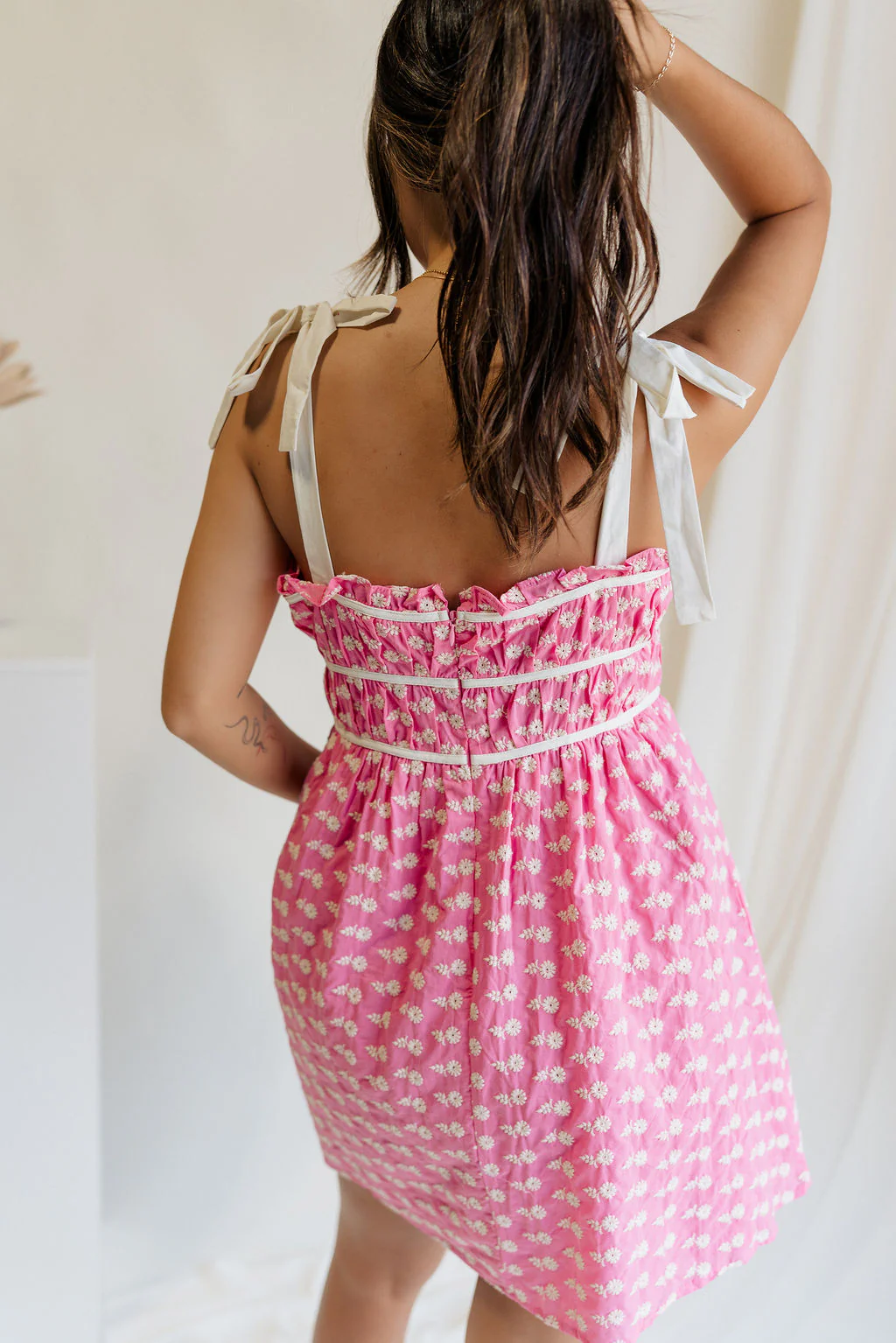 Caroline Pink & White Floral Mini Dress - Image 5