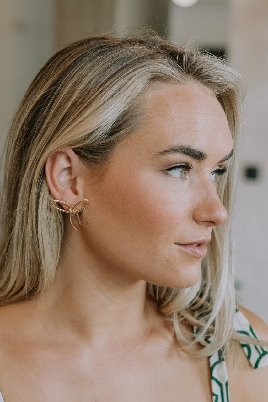 Charlie Gold Bow Shaped Stud Earring