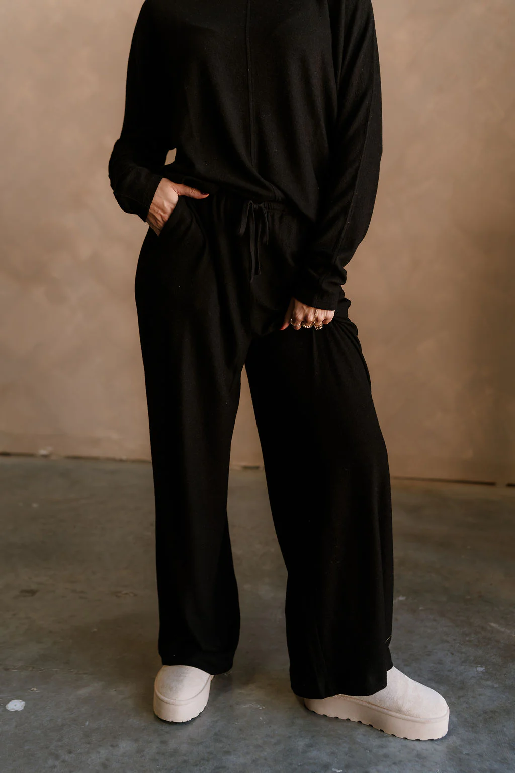 Charlotte Black Loungewear Set - Image 4