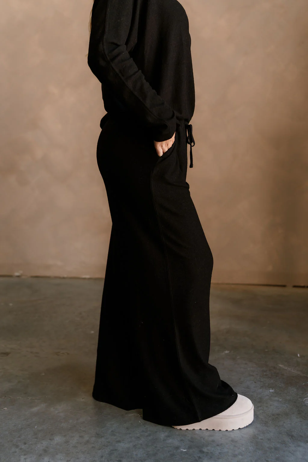 Charlotte Black Loungewear Set - Image 9