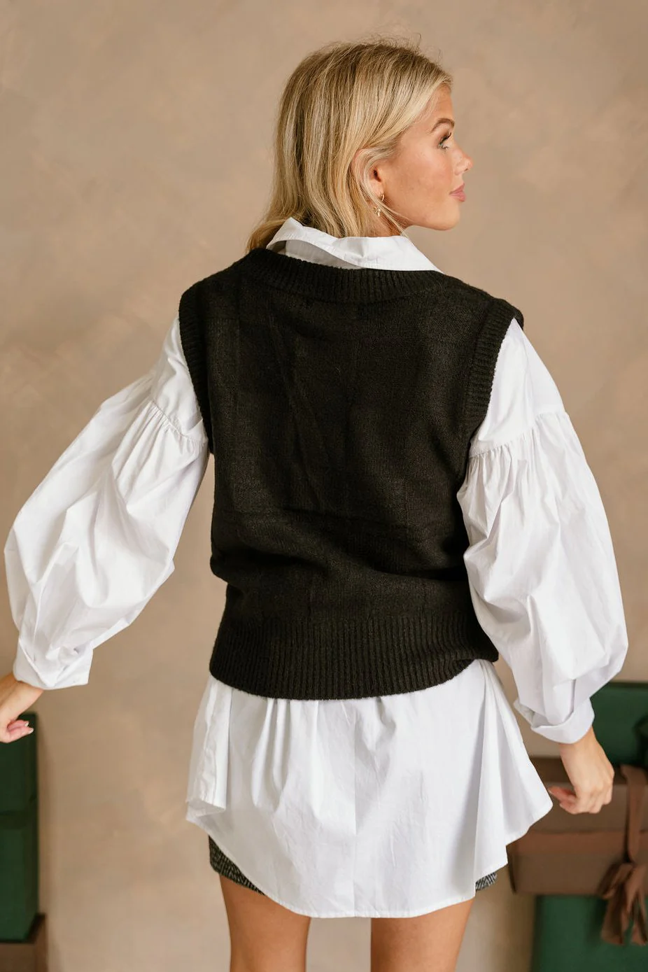 Clara Black Checkered Sweater Vest - Image 10