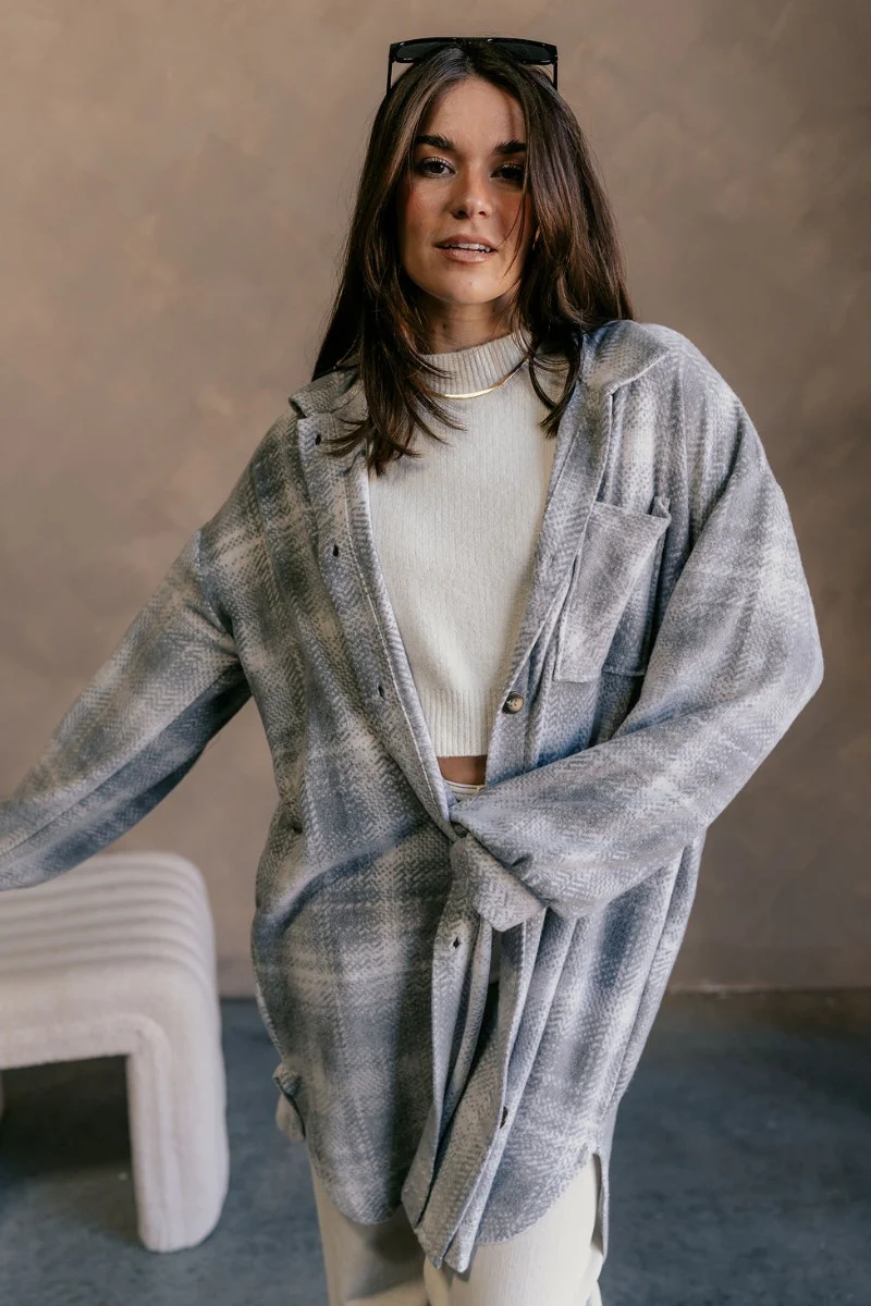 Clara Grey Plaid Knit Long Sleeve Shacket - Image 5