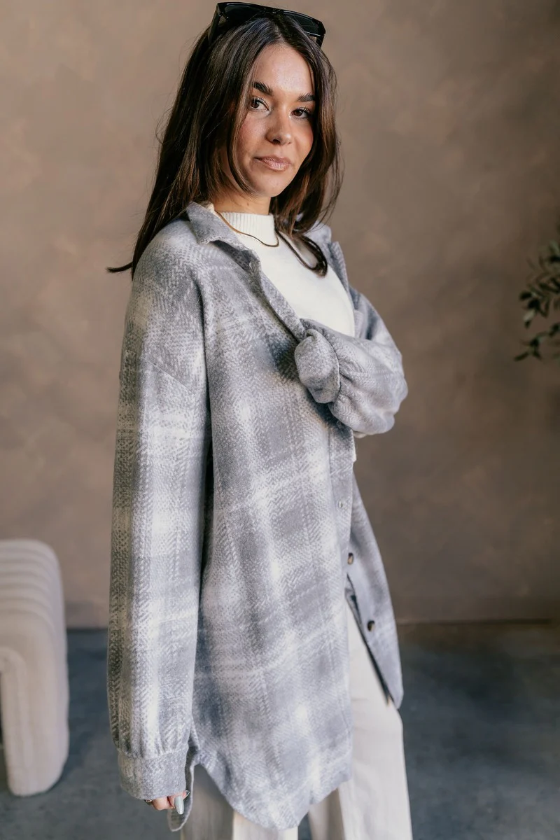 Clara Grey Plaid Knit Long Sleeve Shacket - Image 8