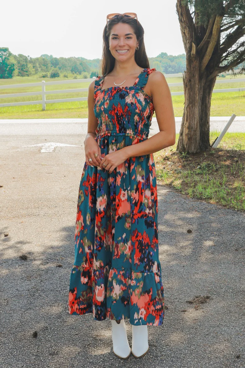 Daydreamer Midi Dress in Hunter Green - Image 2