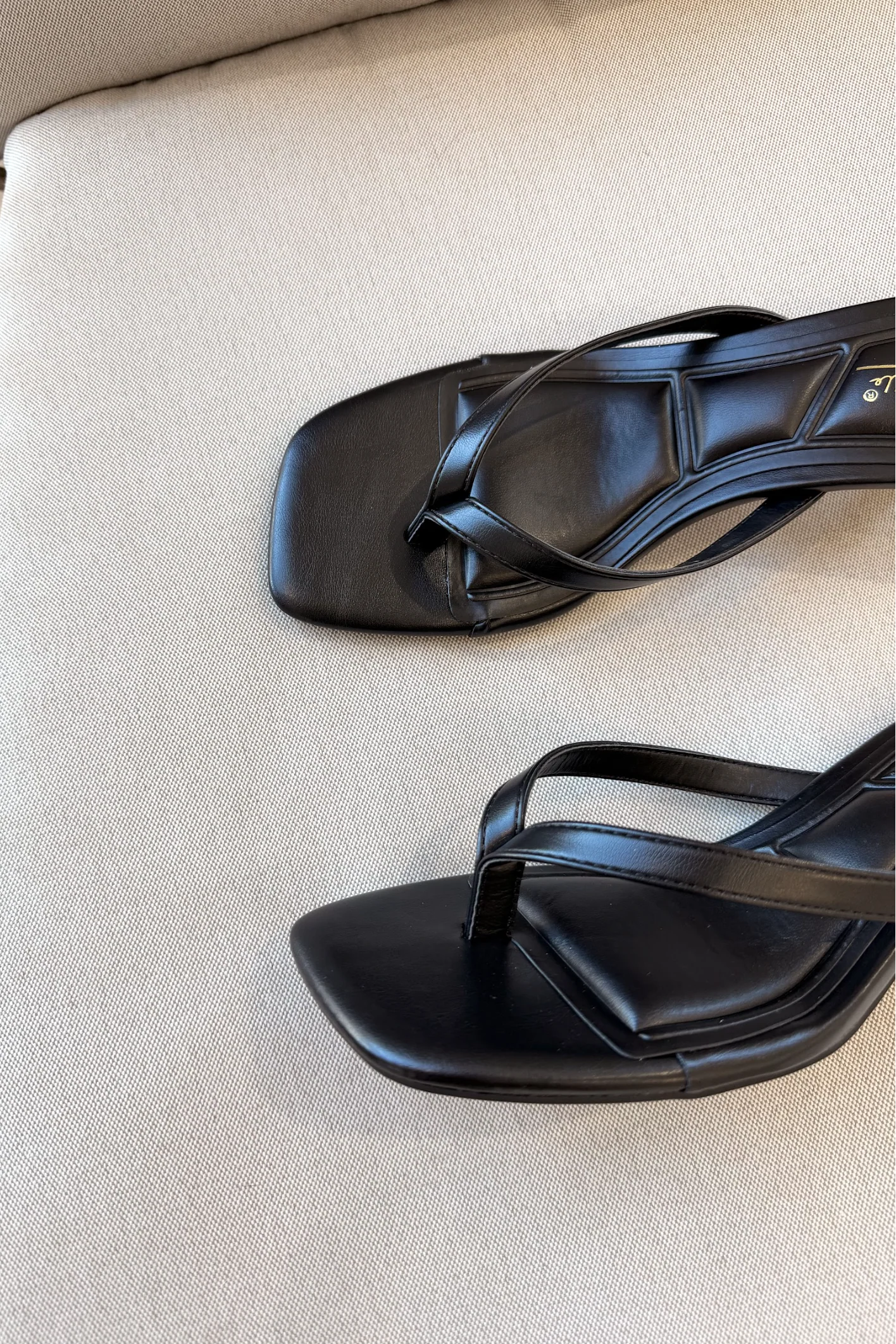 Daytime Black Thong Strap Heel Sandal - Image 8