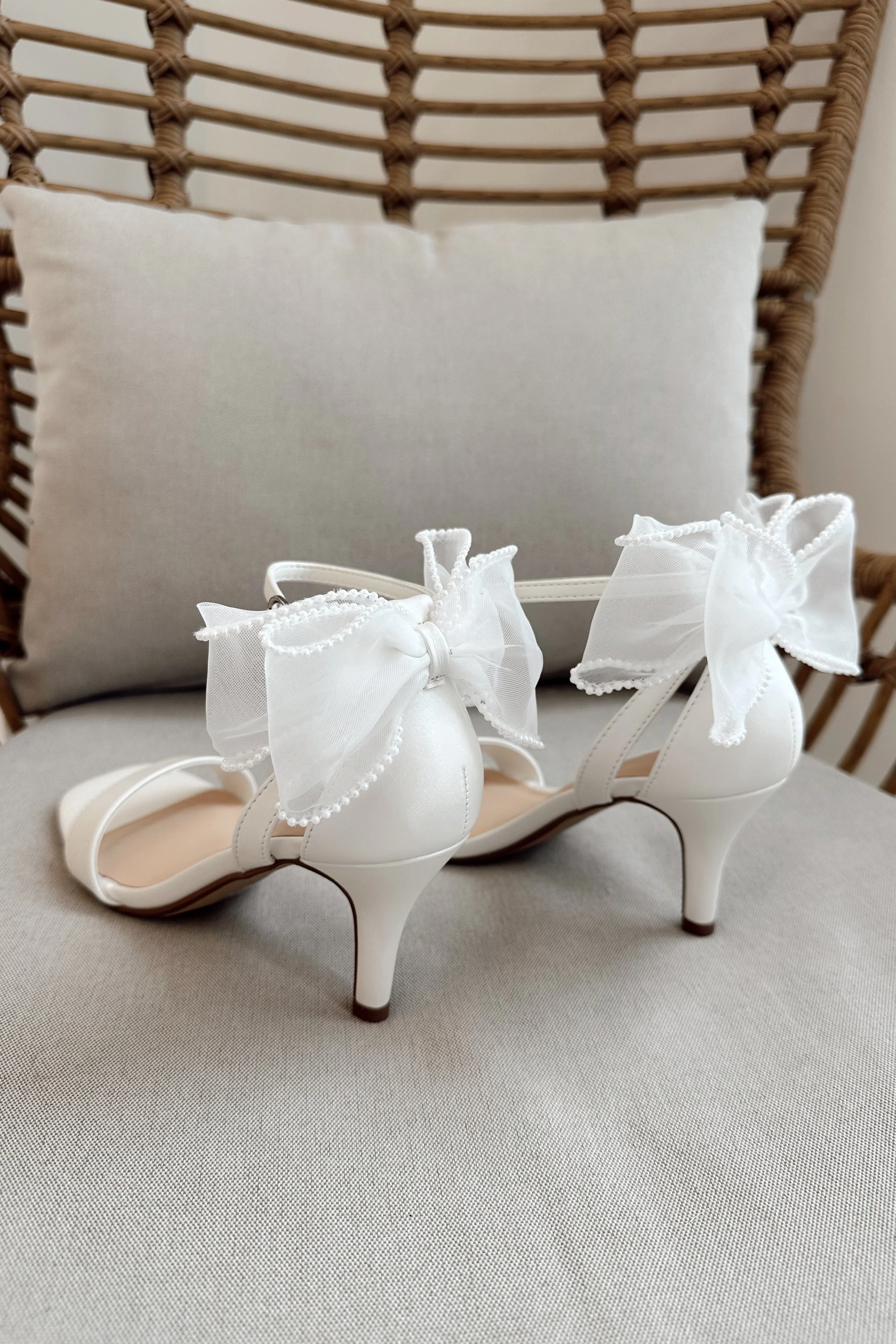 Dericia White Pearls & Bow Heel - Image 8