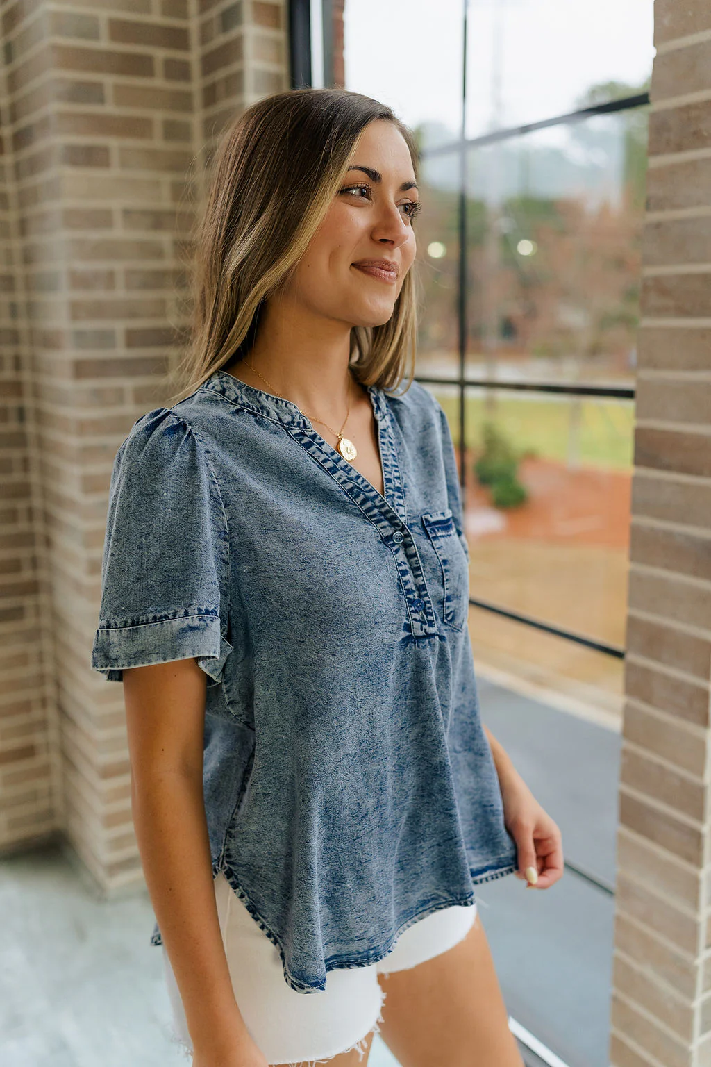 Tarah Medium Wash Short Sleeve Top - Image 3