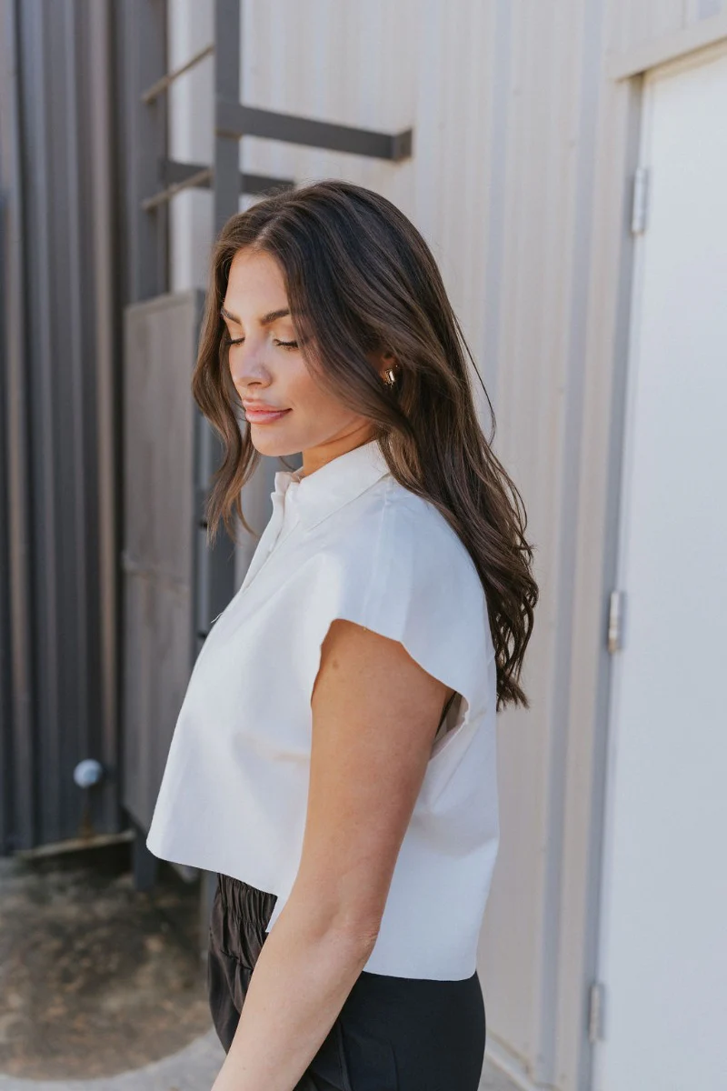 Effortlessly Chic Top - Image 3
