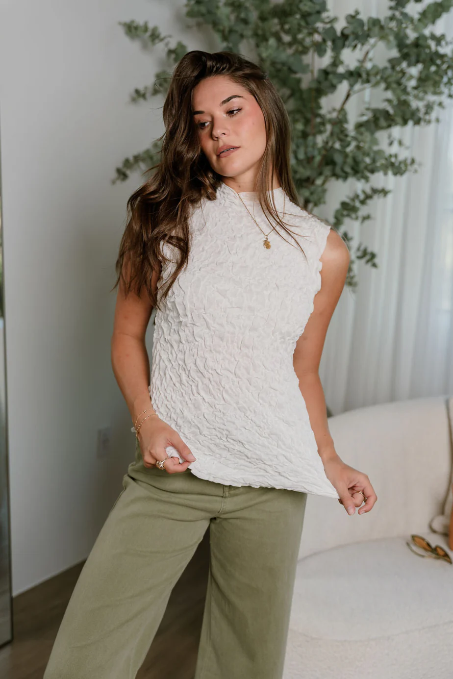 Elisa White Crinkle Sleeveless Tank - Image 2