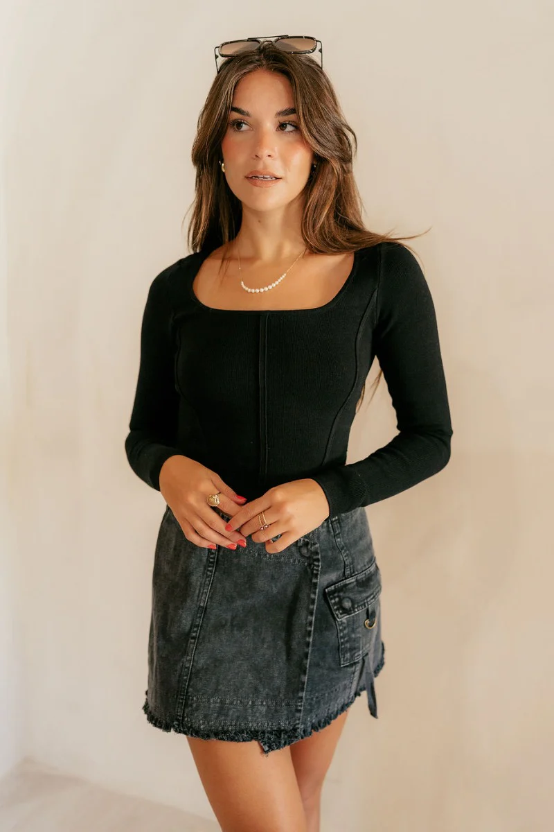 Emeree Black Cropped Long Sleeve Top - Image 3