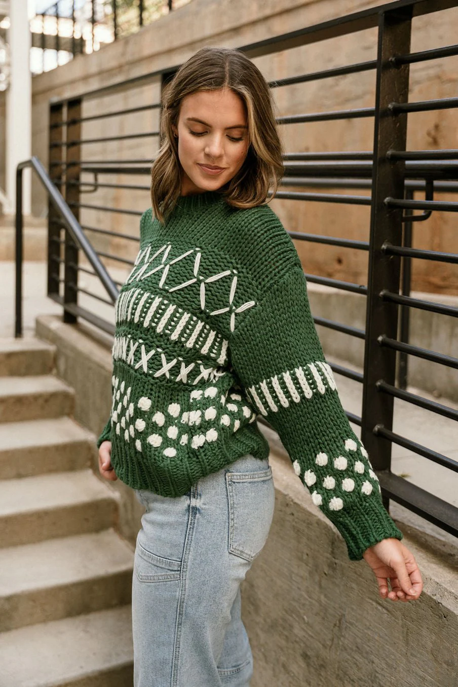 Emory Hunter Green & White Long Sleeve Sweater - Image 7