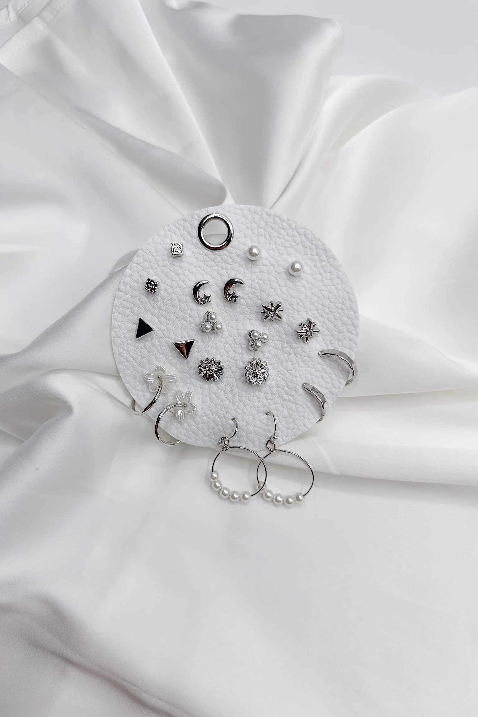 Evelyn Pearl Stud & Hoop Earring Set - Image 4