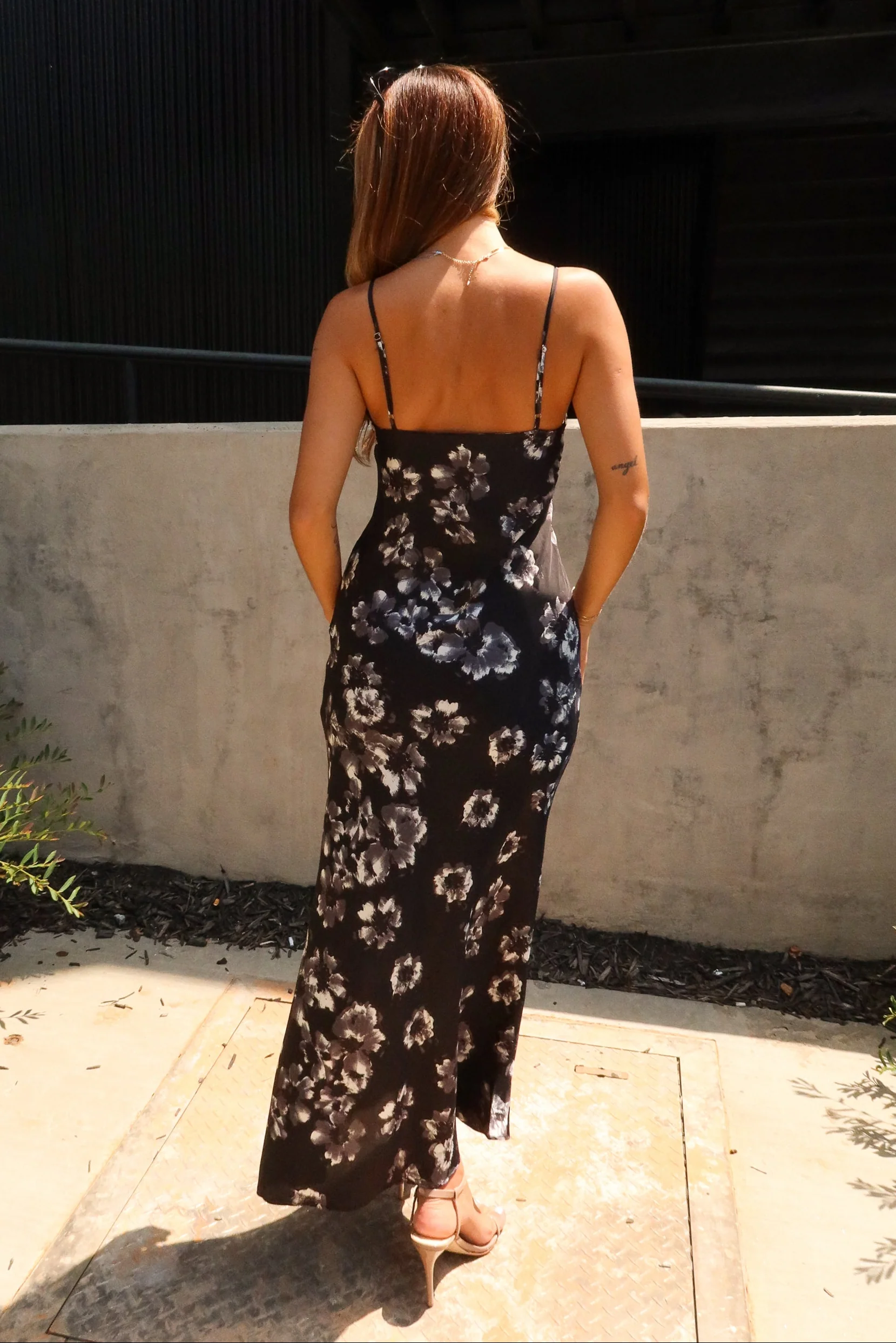 Everly Black Floral Satin Midi Dress - Image 4