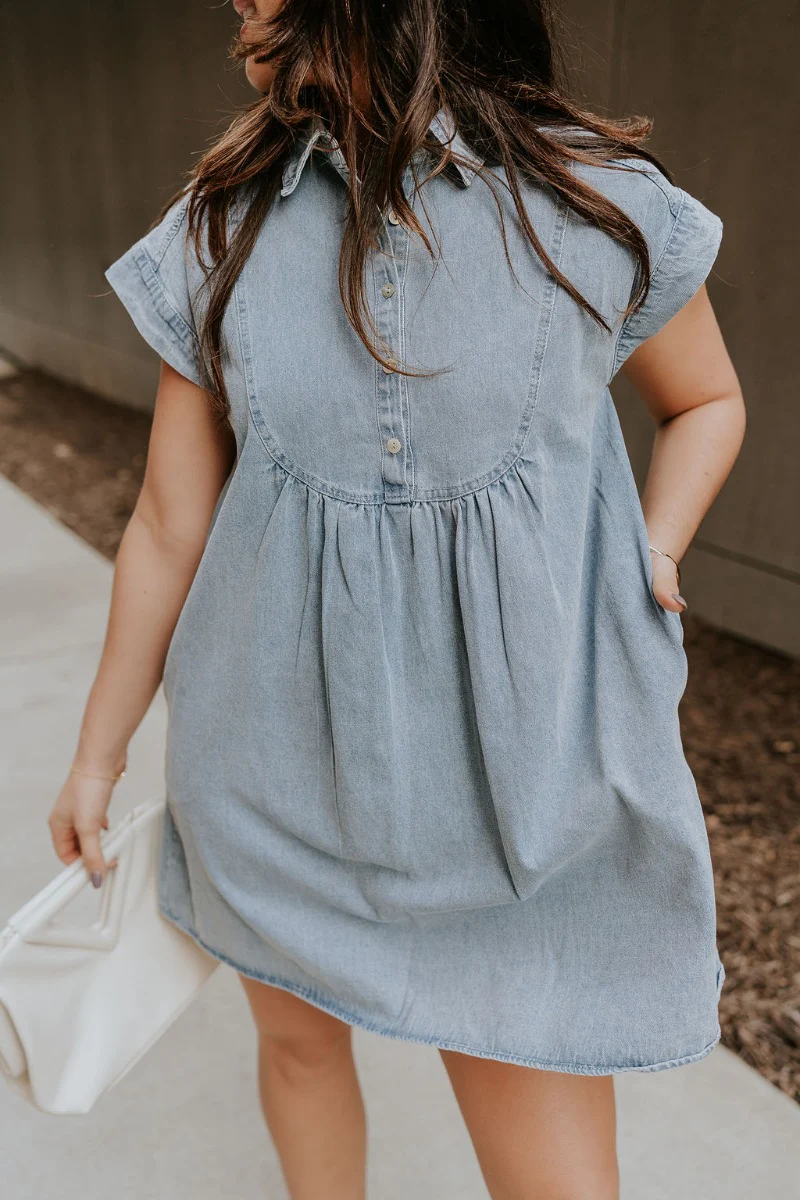 Everly Denim Short Sleeve Buttoned Dress - Image 3