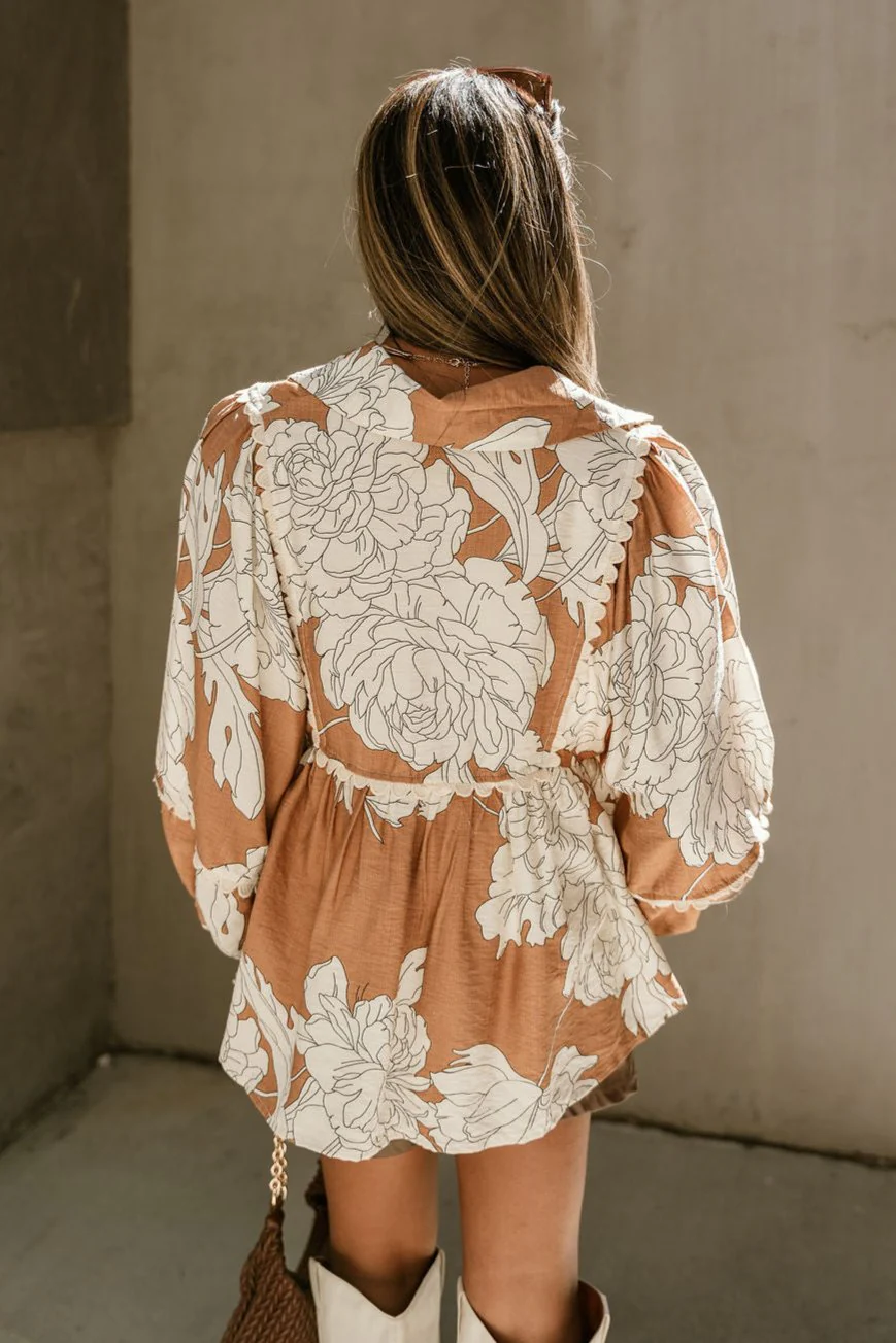 Giada Camel & White Floral Top - Image 6
