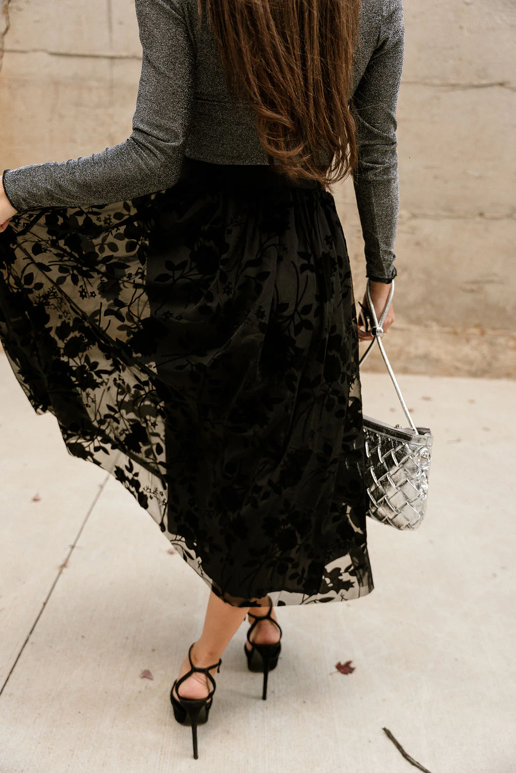 Giselle Black Velvet Floral Midi Skirt - Image 4