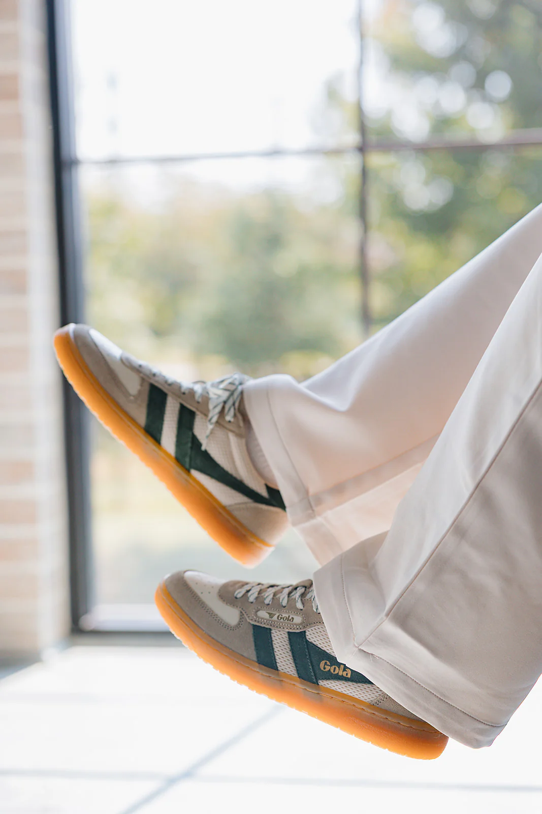 Gola Hawk Trainer Off White & Evergreen Sneaker - Image 2