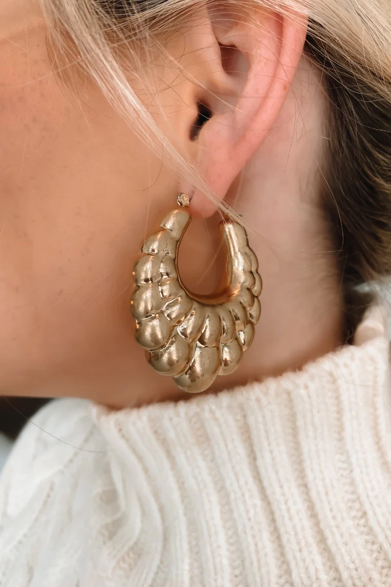 Golden Moment Earring - Image 2